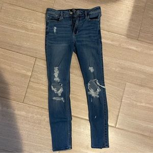 Hollister jeans